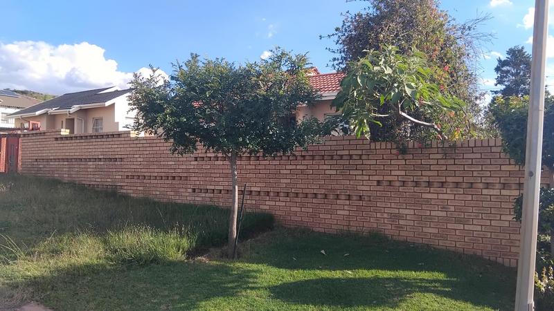 2 Bedroom Property for Sale in Zakariyya Park Gauteng