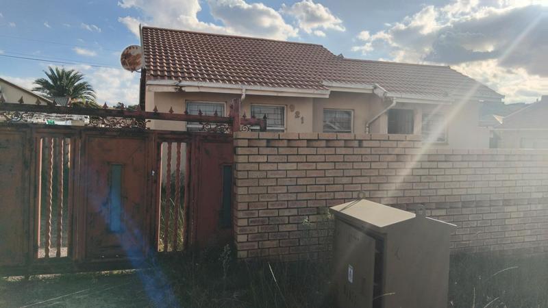 2 Bedroom Property for Sale in Zakariyya Park Gauteng