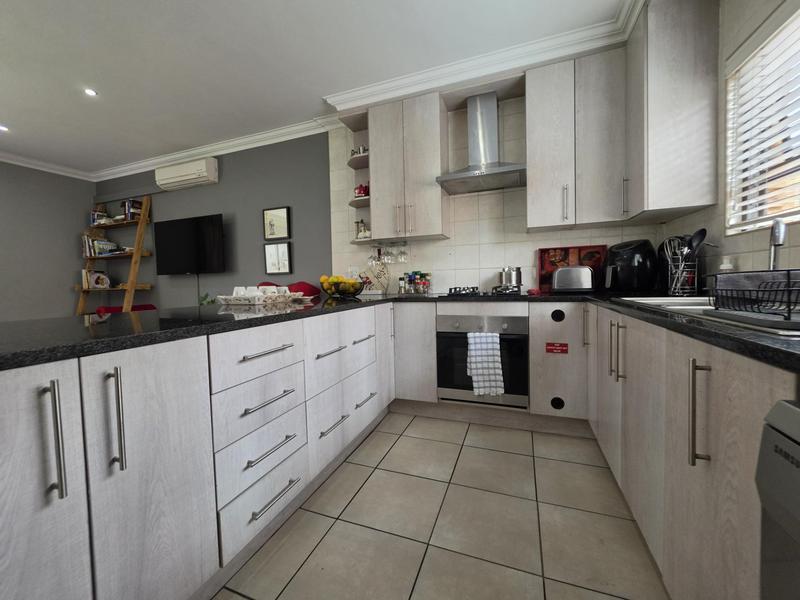 3 Bedroom Property for Sale in New Redruth Gauteng