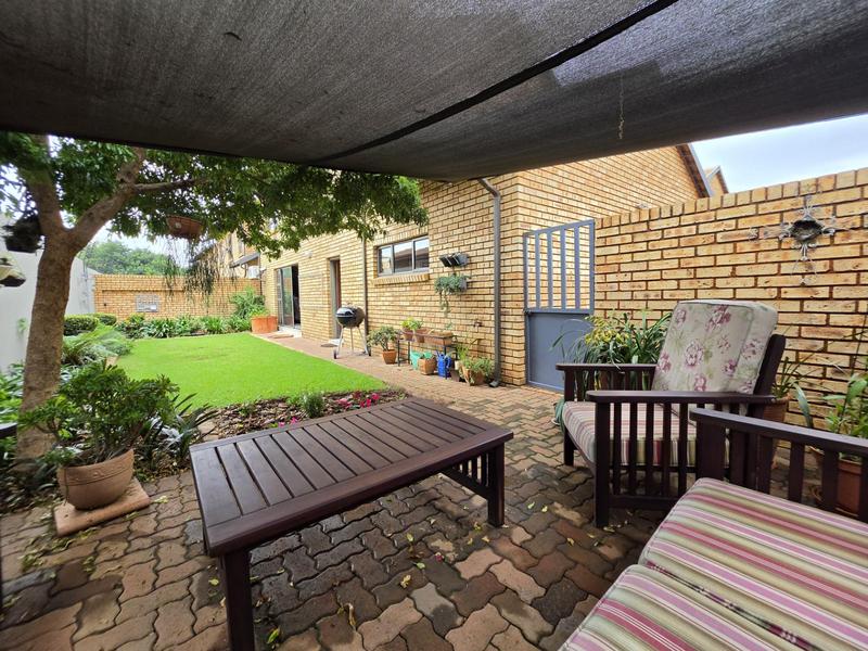 3 Bedroom Property for Sale in New Redruth Gauteng