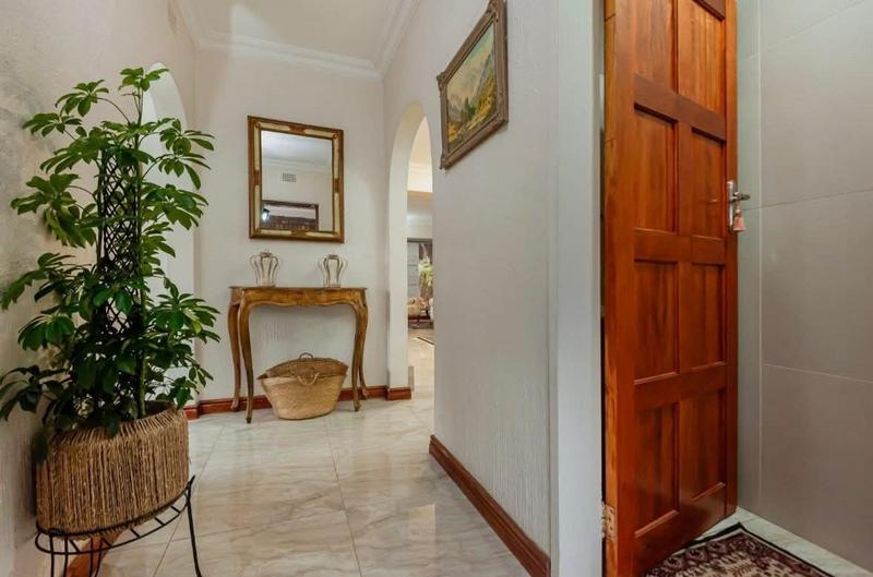 3 Bedroom Property for Sale in Mulbarton Gauteng