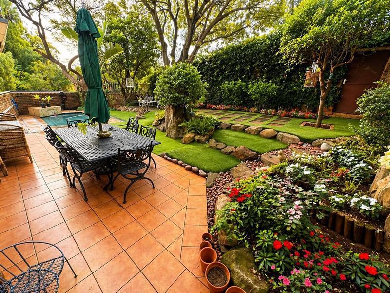 3 Bedroom Property for Sale in Mulbarton Gauteng