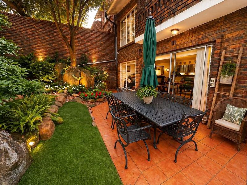 3 Bedroom Property for Sale in Mulbarton Gauteng