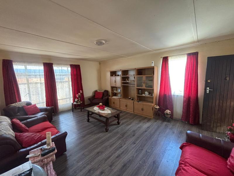 3 Bedroom Property for Sale in Albertville Gauteng