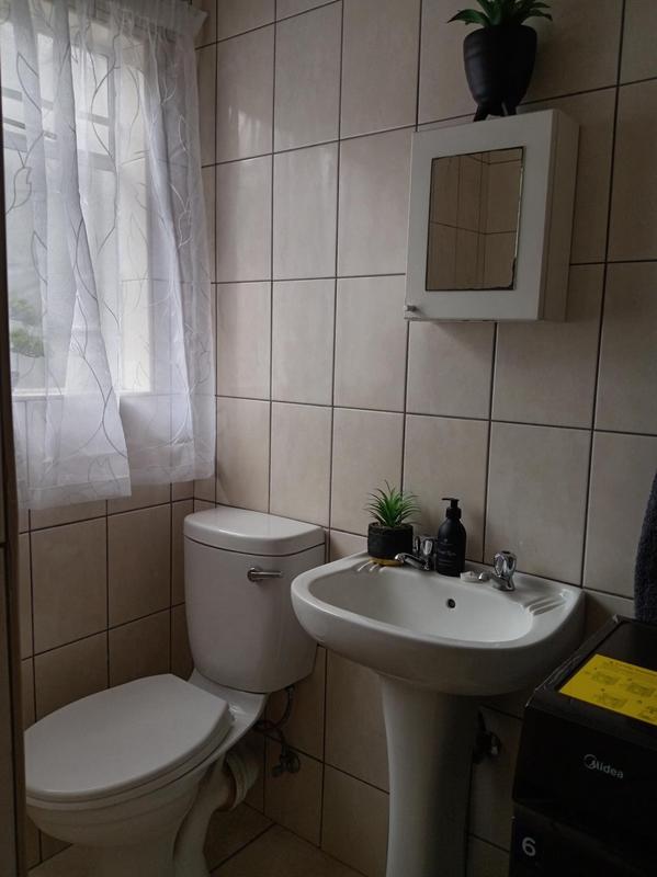 1 Bedroom Property for Sale in Comet Gauteng