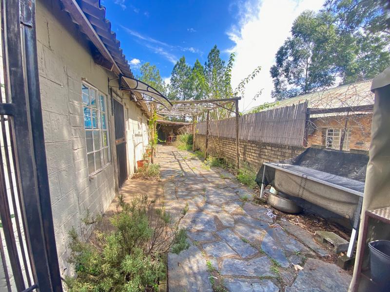15 Bedroom Property for Sale in Lanseria Gauteng