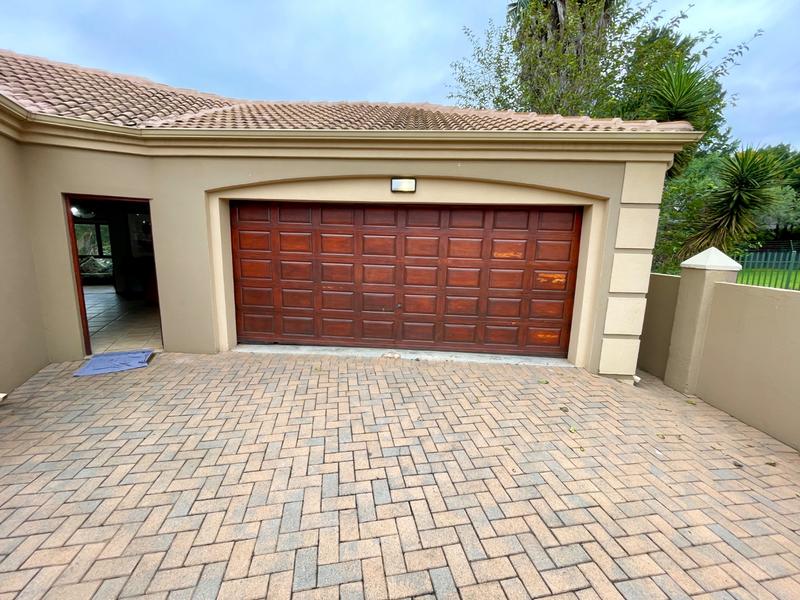 3 Bedroom Property for Sale in Noordheuwel Gauteng