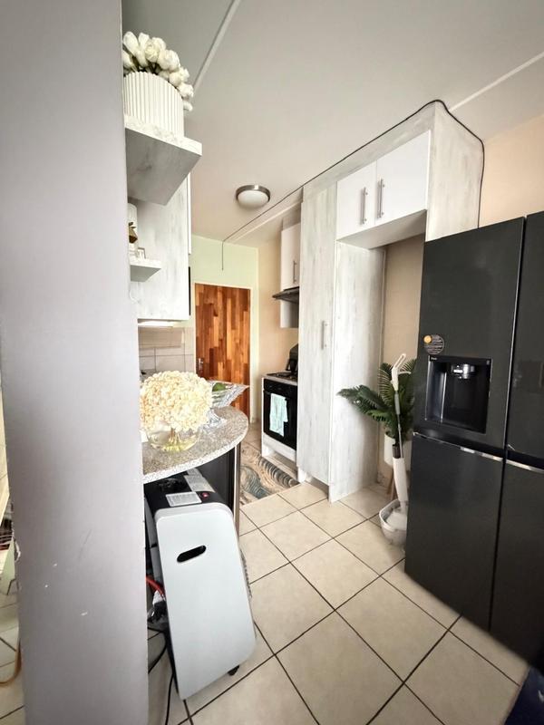 2 Bedroom Property for Sale in Fleurhof Gauteng