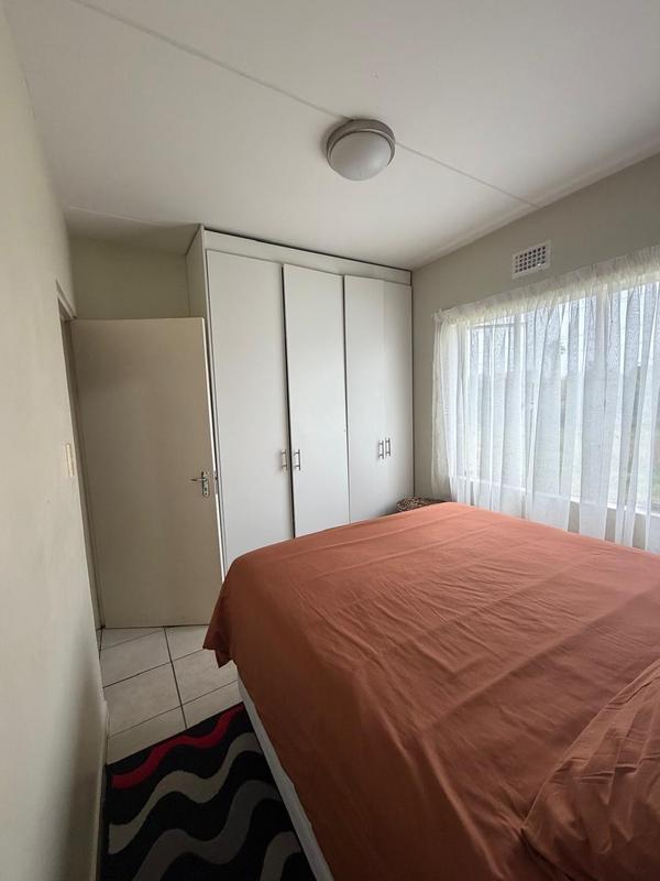 2 Bedroom Property for Sale in Fleurhof Gauteng