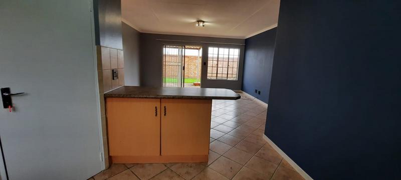 2 Bedroom Property for Sale in Elardus Park Gauteng
