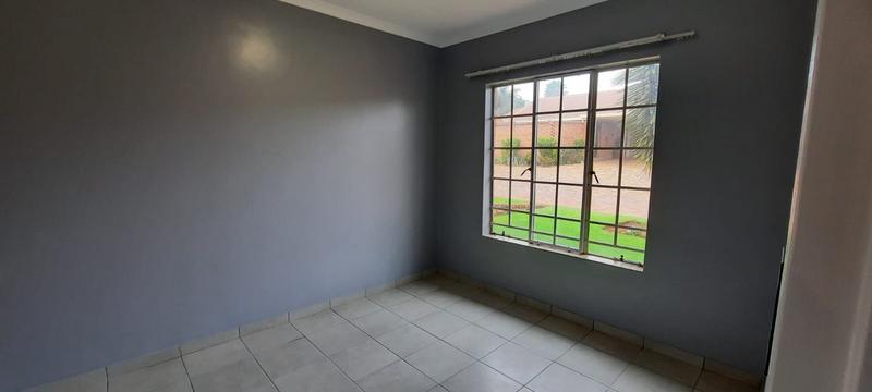 2 Bedroom Property for Sale in Elardus Park Gauteng