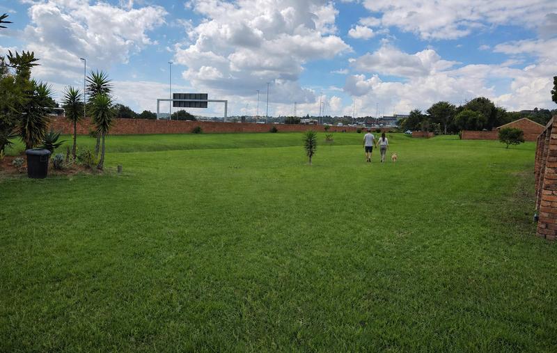 2 Bedroom Property for Sale in Elardus Park Gauteng