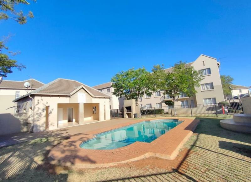 2 Bedroom Property for Sale in Klippoortjie Gauteng