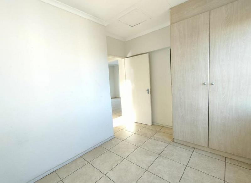 2 Bedroom Property for Sale in Klippoortjie Gauteng