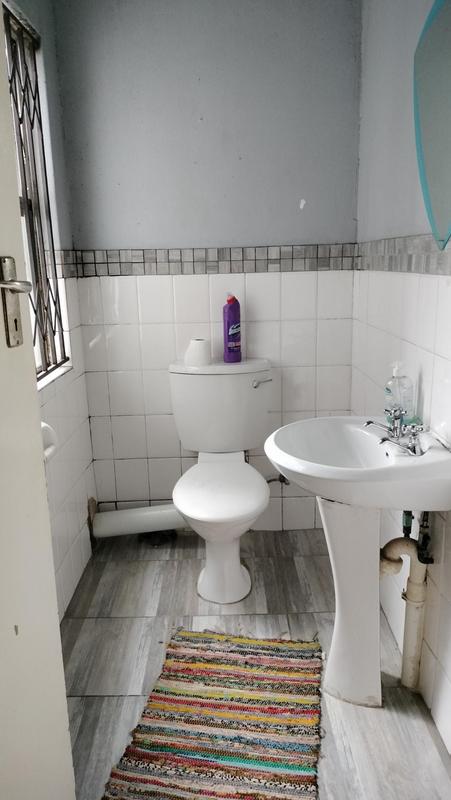 2 Bedroom Property for Sale in Glenvista Gauteng