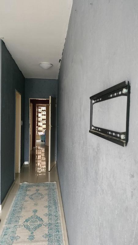 2 Bedroom Property for Sale in Glenvista Gauteng