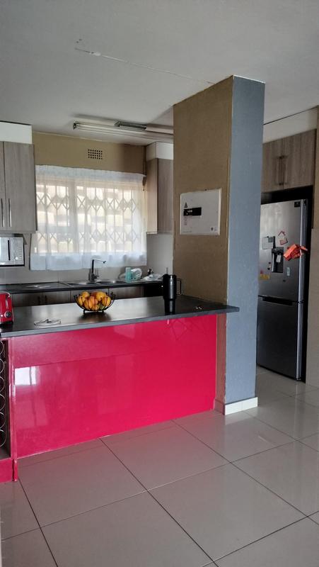 2 Bedroom Property for Sale in Glenvista Gauteng