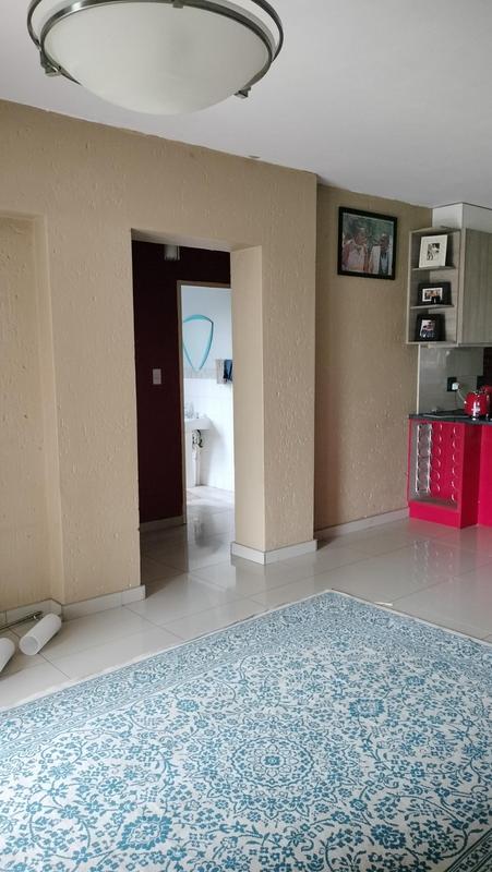 2 Bedroom Property for Sale in Glenvista Gauteng