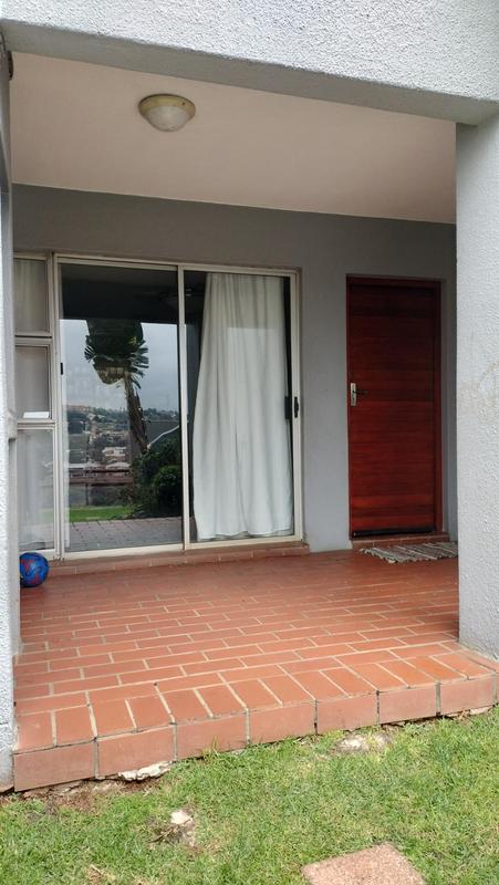 2 Bedroom Property for Sale in Glenvista Gauteng