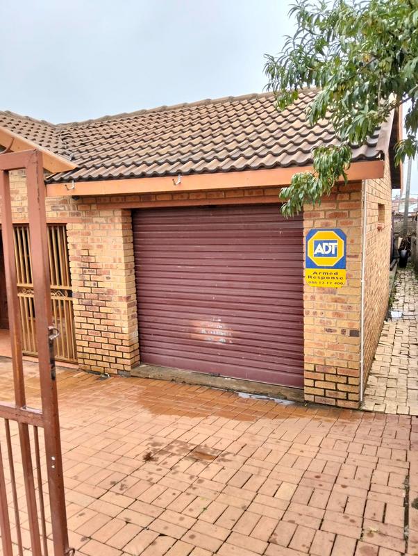 3 Bedroom Property for Sale in Ebony Park Gauteng