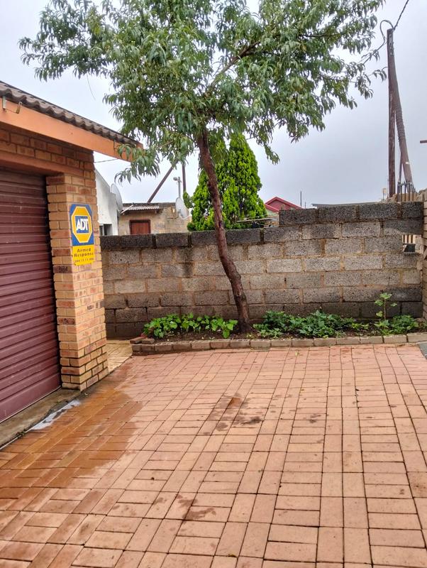 3 Bedroom Property for Sale in Ebony Park Gauteng