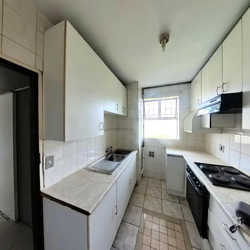To Let 2 Bedroom Property for Rent in Rhodesfield Gauteng