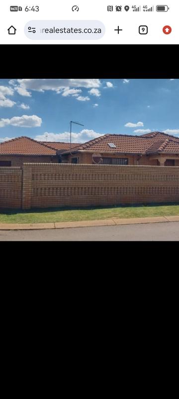 3 Bedroom Property for Sale in Vosloorus Ext 5 Gauteng