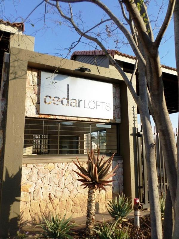 1 Bedroom Property for Sale in Fourways Gauteng
