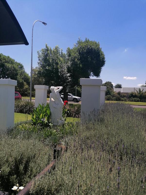 4 Bedroom Property for Sale in Dalview Gauteng