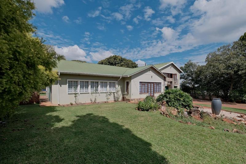 4 Bedroom Property for Sale in Clubview Gauteng