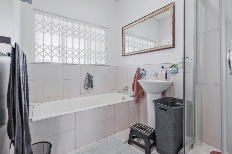 4 Bedroom Property for Sale in Clubview Gauteng