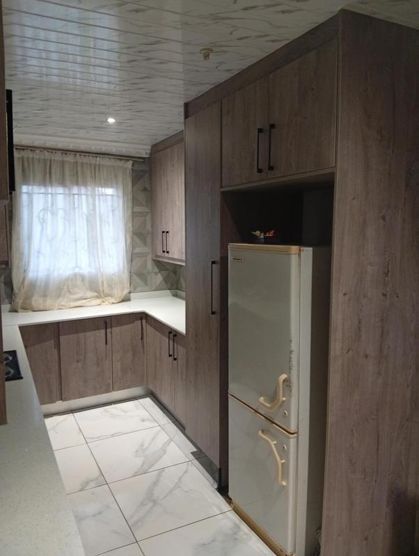 6 Bedroom Property for Sale in Birch Acres Gauteng