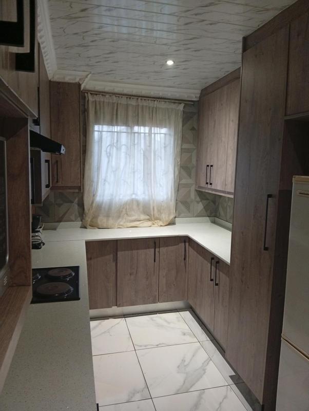 6 Bedroom Property for Sale in Birch Acres Gauteng