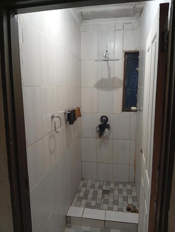6 Bedroom Property for Sale in Birch Acres Gauteng