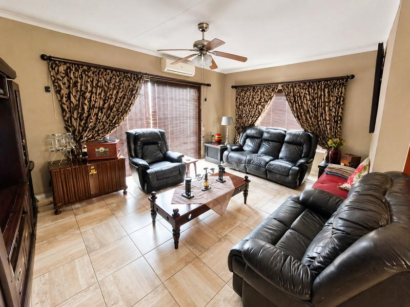 4 Bedroom Property for Sale in The Reeds Gauteng