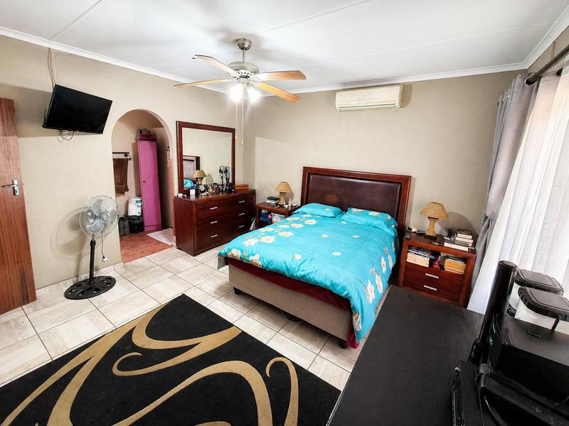 4 Bedroom Property for Sale in The Reeds Gauteng