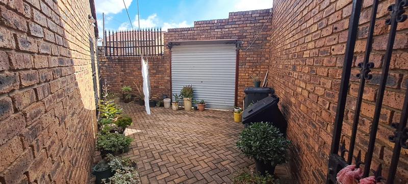 3 Bedroom Property for Sale in Reigerpark Gauteng