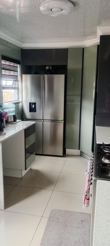 3 Bedroom Property for Sale in Dawn Park Gauteng