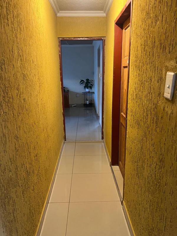 3 Bedroom Property for Sale in Dawn Park Gauteng