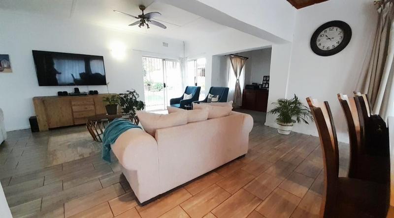 4 Bedroom Property for Sale in Birchleigh Gauteng