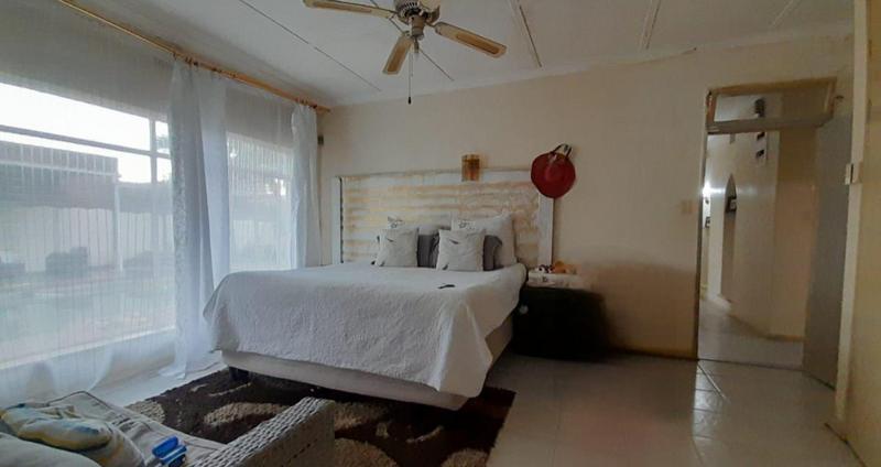 4 Bedroom Property for Sale in Birchleigh Gauteng