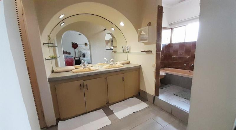 4 Bedroom Property for Sale in Birchleigh Gauteng