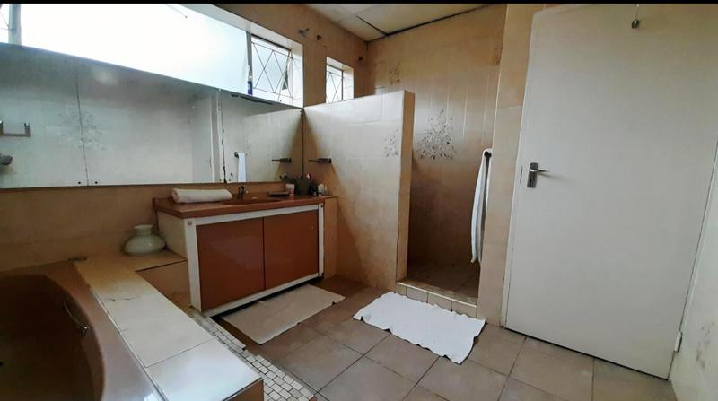 4 Bedroom Property for Sale in Birchleigh Gauteng