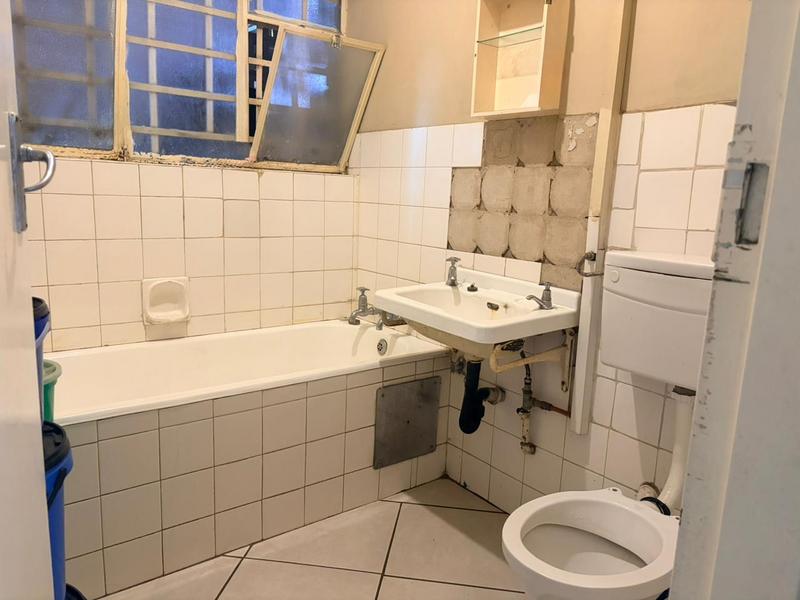 2 Bedroom Property for Sale in Sunnyside Gauteng
