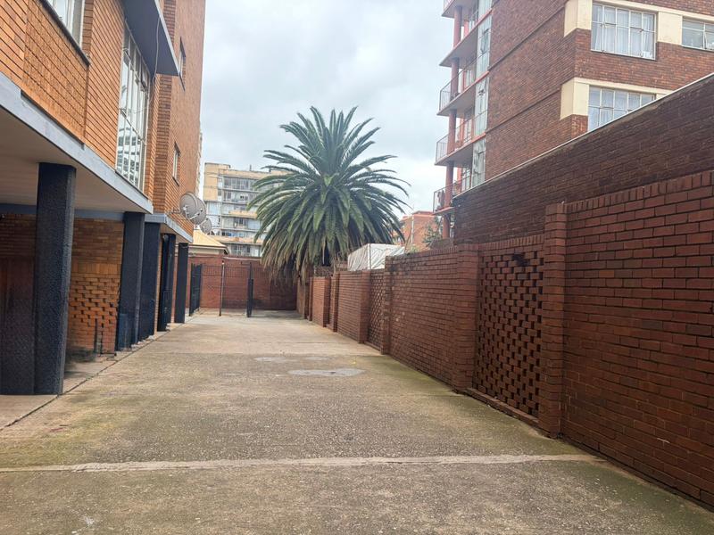 2 Bedroom Property for Sale in Sunnyside Gauteng