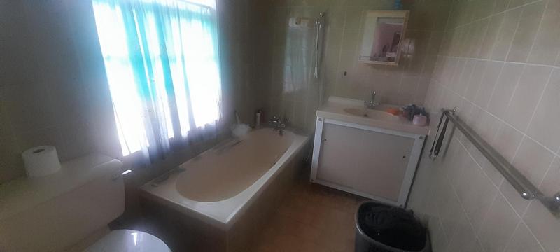 To Let 3 Bedroom Property for Rent in Knopjeslaagte Gauteng