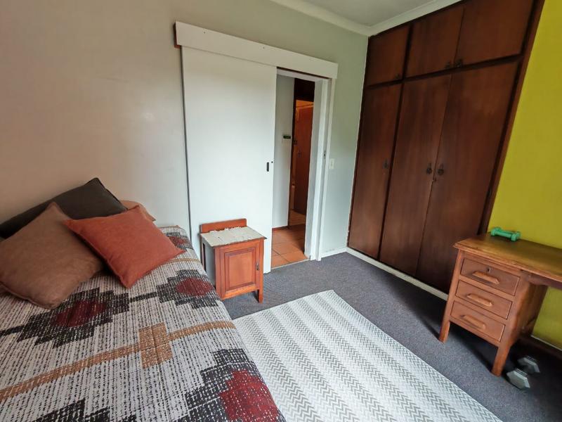 5 Bedroom Property for Sale in Rooihuiskraal Gauteng