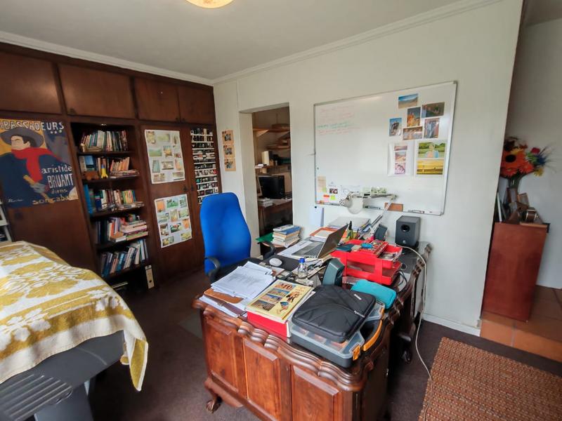 5 Bedroom Property for Sale in Rooihuiskraal Gauteng