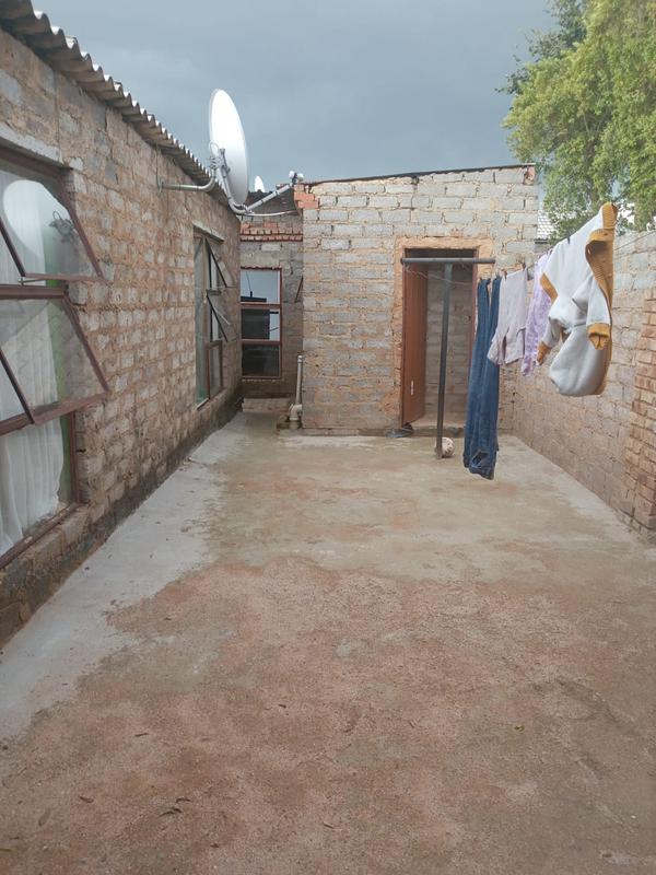 5 Bedroom Property for Sale in Nellmapius Gauteng
