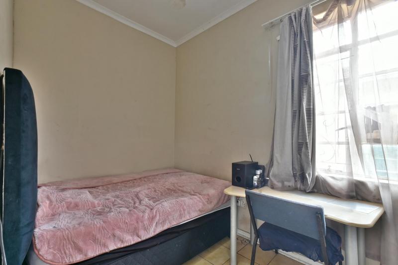 4 Bedroom Property for Sale in Bezuidenhout Valley Gauteng